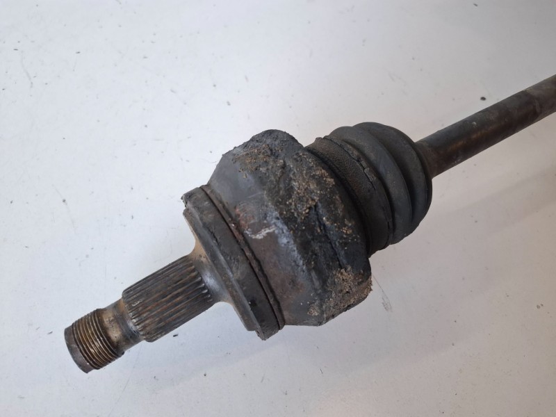 Recambio de transmision trasera derecha para mercedes-benz clase c (bm 204) berlina 646811 referencia OEM IAM   
