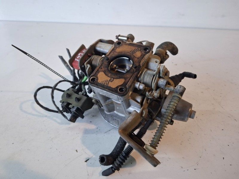Recambio de inyector monopunto para ford fiesta berl./courier j6b referencia OEM IAM 92BFAEA  