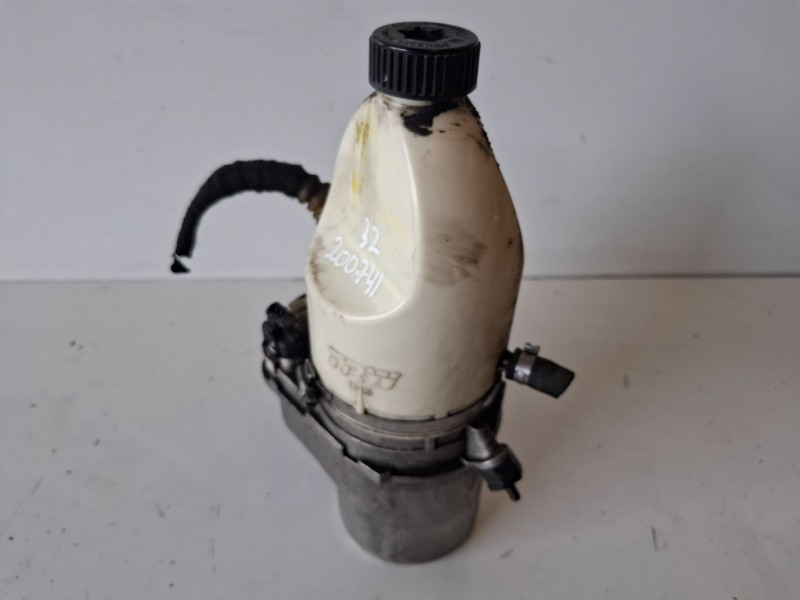 Recambio de bomba direccion para opel vectra c berlina z19dth referencia OEM IAM M14750080FT  