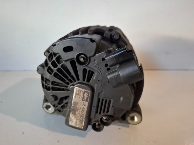 Recambio de alternador para citroen c3 8hx referencia OEM IAM 9644529680  