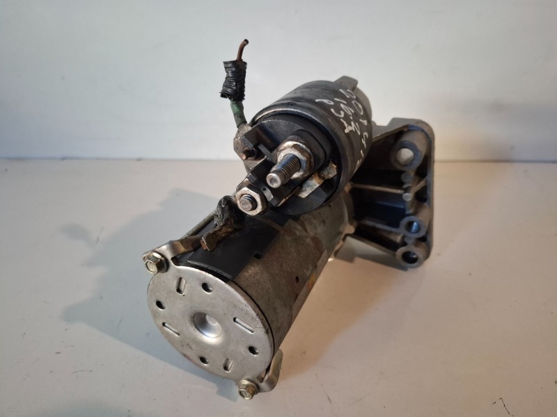 Recambio de motor arranque para citroen c3 8hx referencia OEM IAM 0986021651  