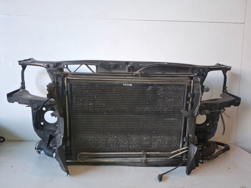 Recambio de panel frontal para audi a4 avant (8e) bdg referencia OEM IAM   
