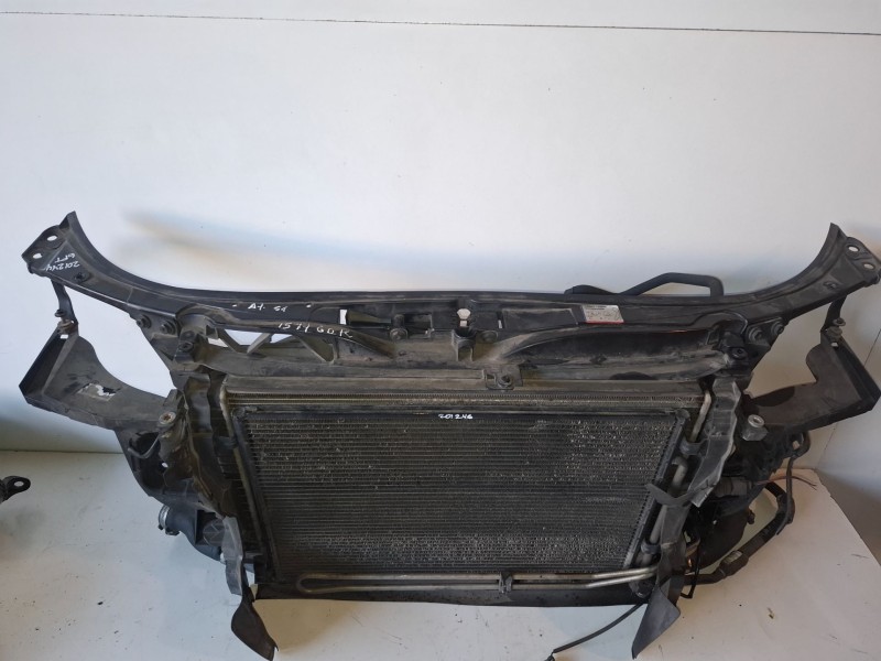Recambio de panel frontal para audi a4 avant (8e) bdg referencia OEM IAM   