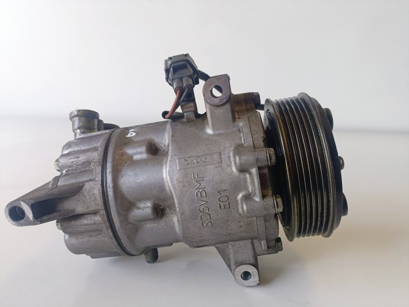 Recambio de compresor aire acondicionado para lancia delta (181) 198a2000 referencia OEM IAM 51820448  