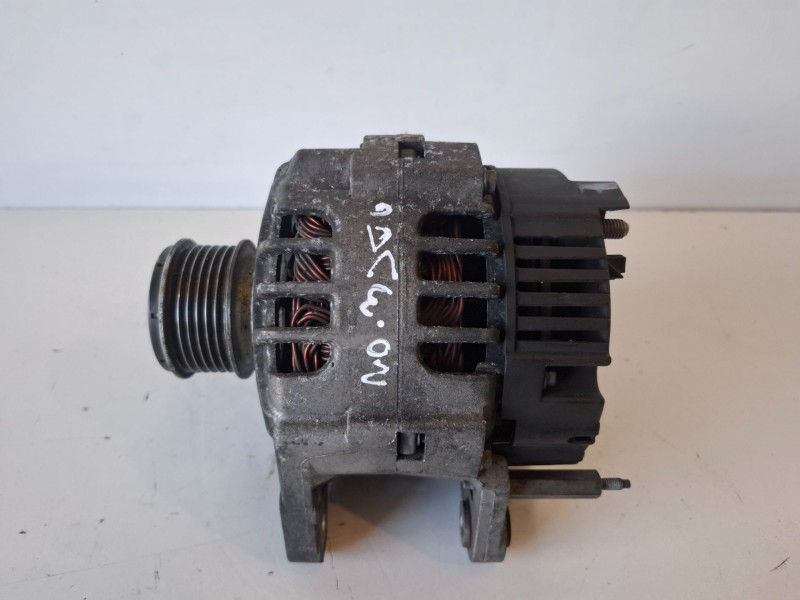 Recambio de alternador para seat leon (1m1) asv referencia OEM IAM 038903024E  