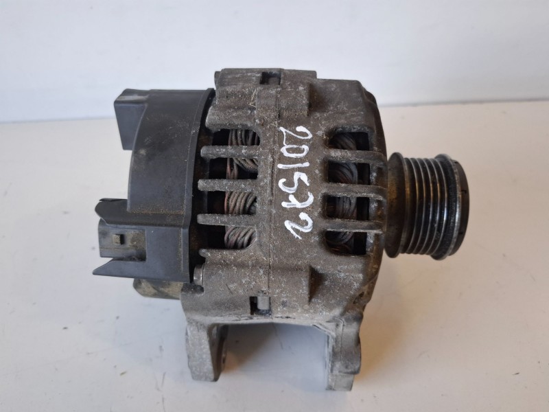 Recambio de alternador para seat leon (1m1) asv referencia OEM IAM 038903024E  