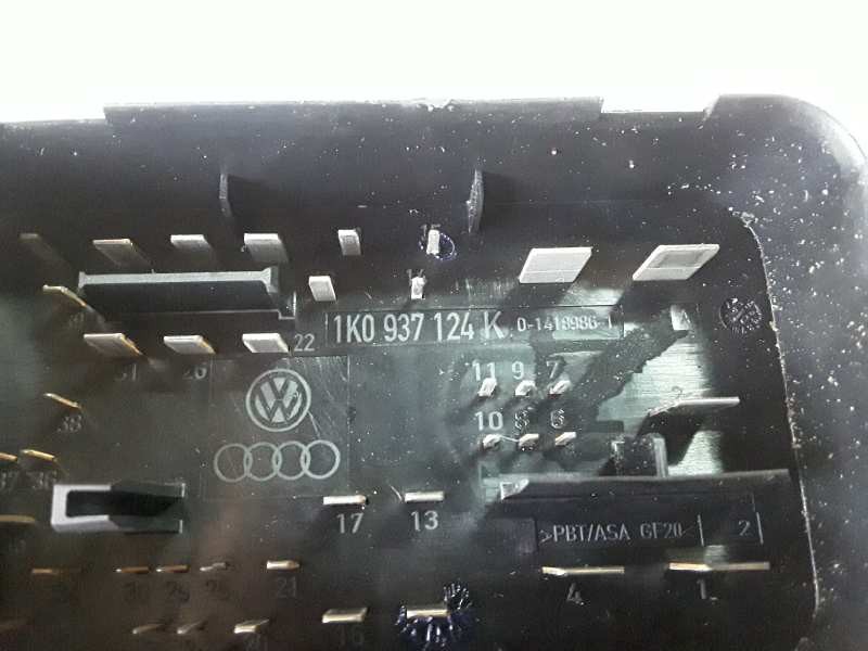 Recambio de caja reles / fusibles para volkswagen golf v (1k1)(10.2003) bkc referencia OEM IAM 1K0937124K  