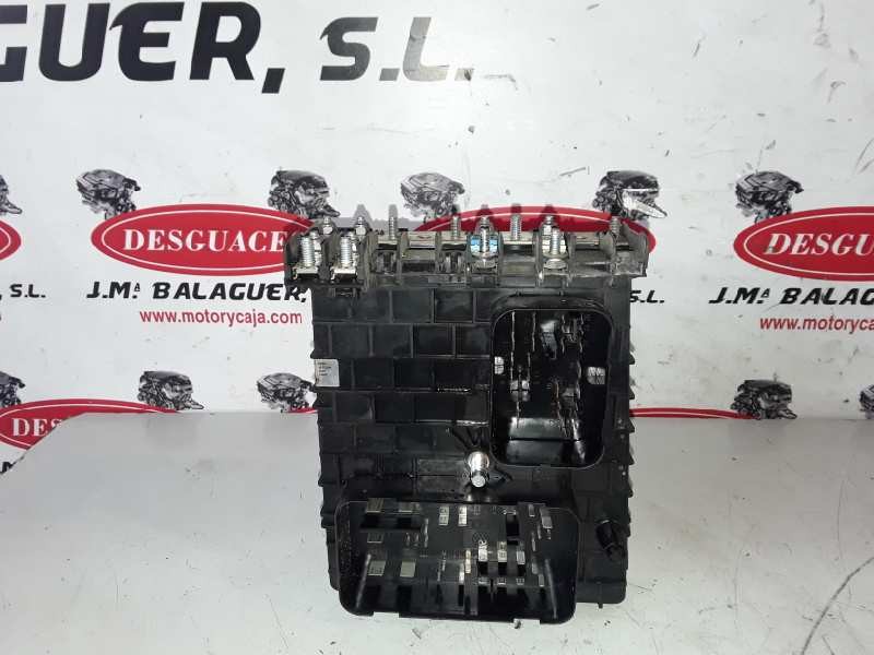Recambio de caja reles / fusibles para volkswagen golf v (1k1)(10.2003) bkc referencia OEM IAM 1K0937124K  