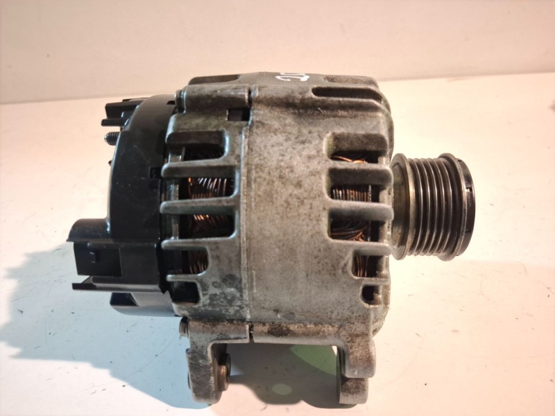 Recambio de alternador para volkswagen golf vi (5k1)(10.2008) cba referencia OEM IAM 03L903023F  