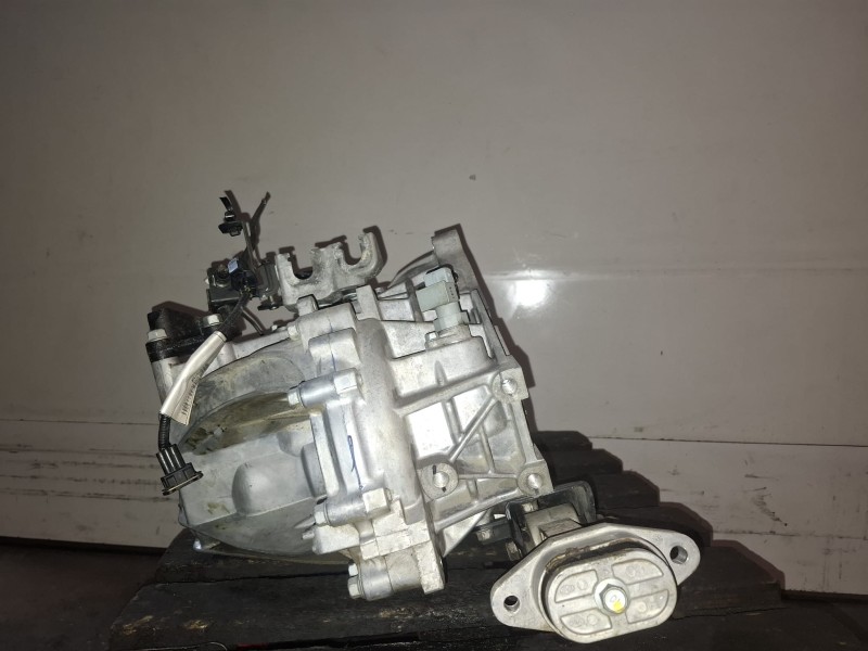 Recambio de caja cambios para hyundai i20 (pb) d4fc referencia OEM IAM   