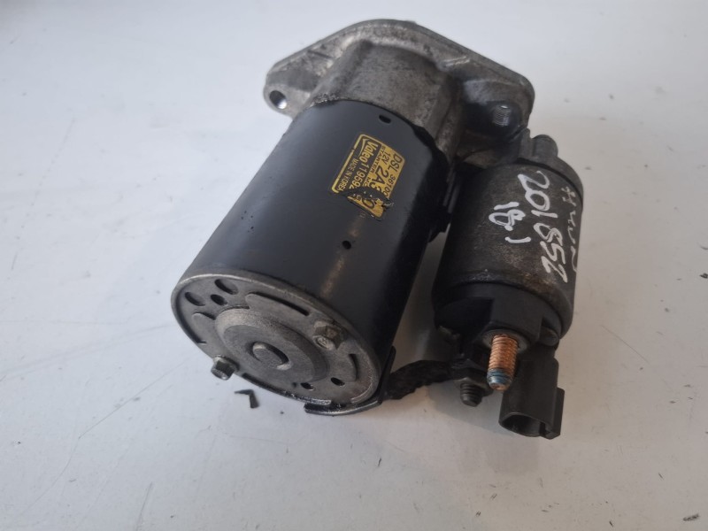 Recambio de motor arranque para hyundai i20 (pb) d4fc referencia OEM IAM 361002A300  