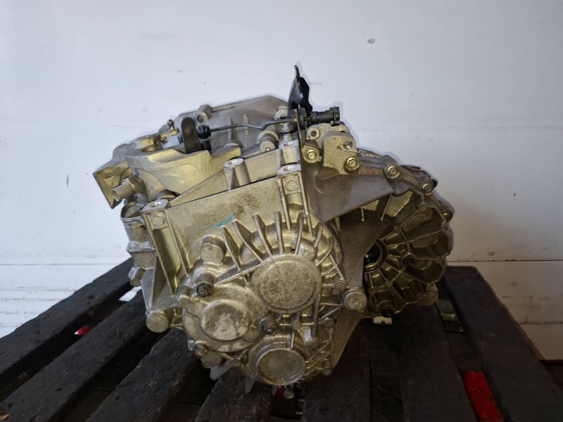 Recambio de caja cambios para ford mondeo berlina (ca2) qxba referencia OEM IAM 7G9R7002YE  