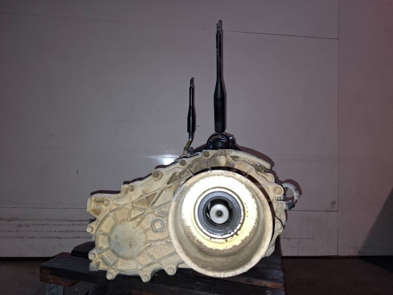Recambio de caja cambios para nissan terrano ii (r20) td27 referencia OEM IAM   