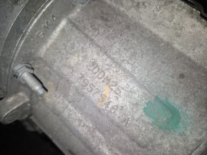 Recambio de caja cambios para citroen c3 8hy referencia OEM IAM 20DM25  