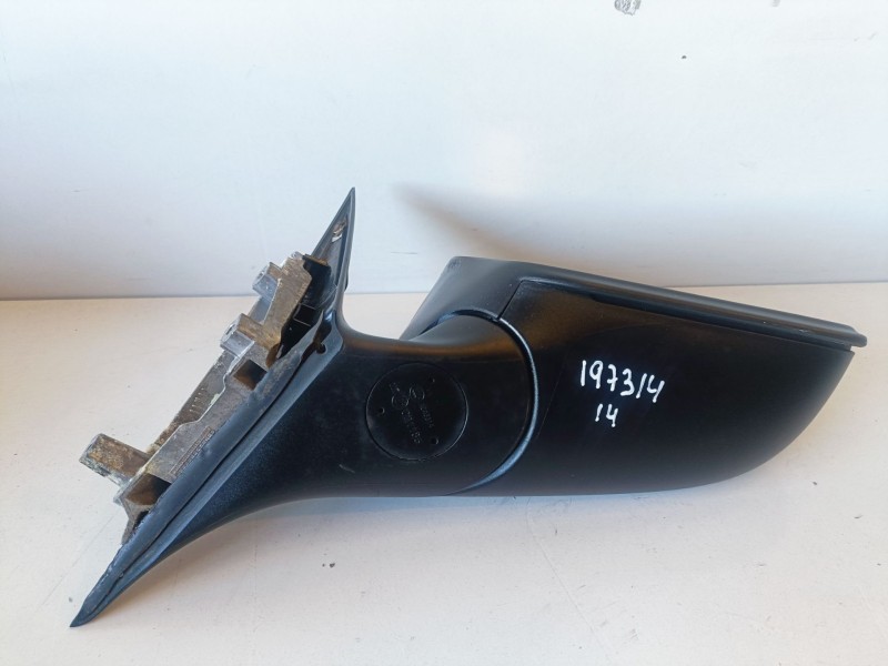 Recambio de retrovisor derecho para bmw serie 3 berlina (f30) n47d20c referencia OEM IAM 51167338922  