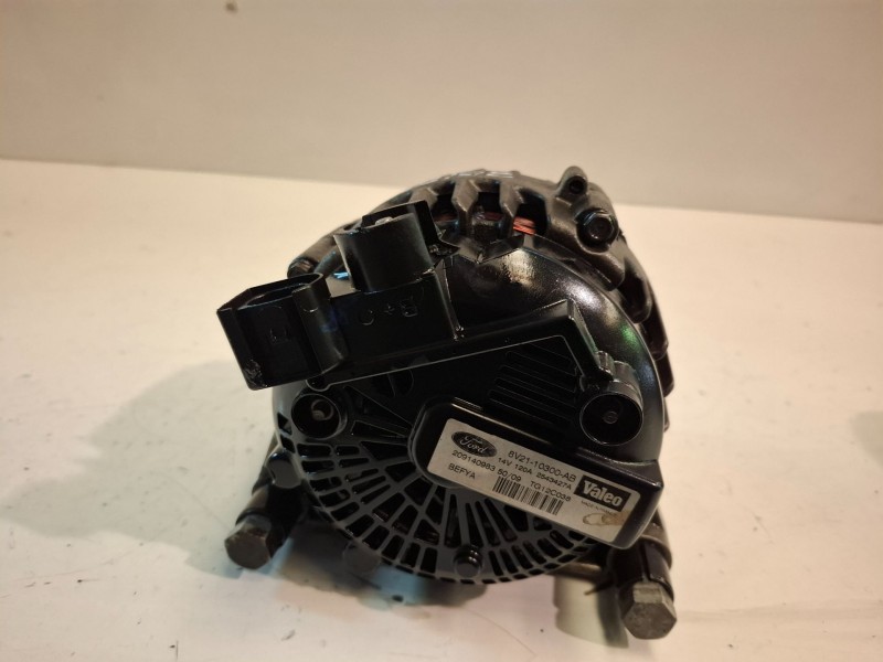Recambio de alternador para ford fiesta (cb1) f6jd referencia OEM IAM 8V2110300AB  