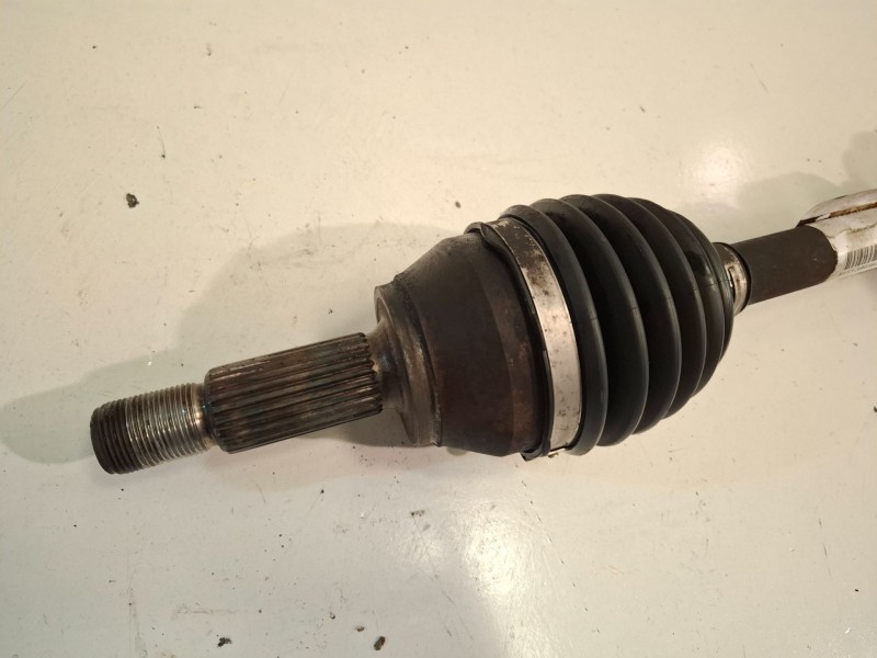Recambio de transmision delantera derecha para ford fiesta (cb1) f6jd referencia OEM IAM 8V513B436AE  