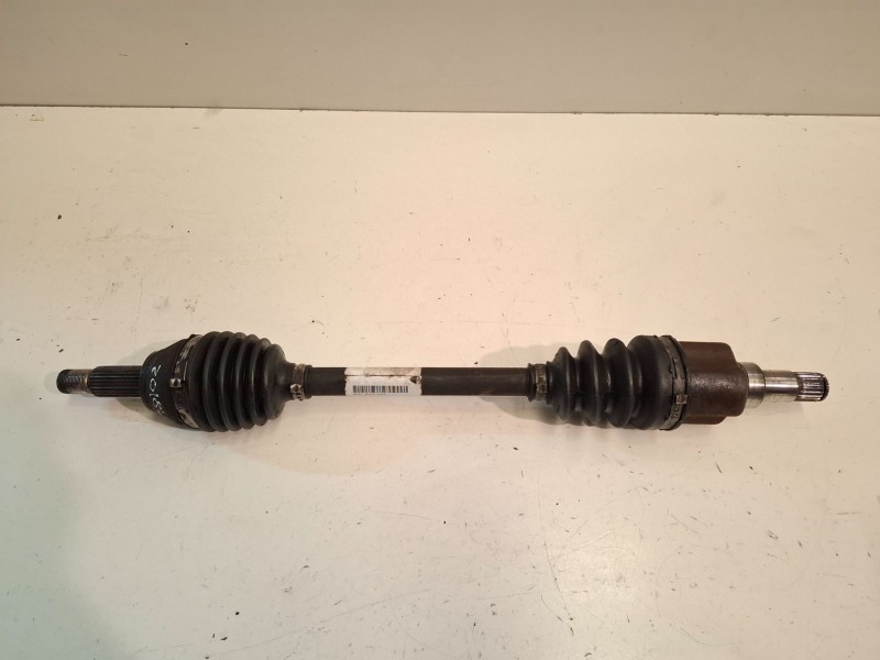 Recambio de transmision delantera izquierda para ford fiesta (cb1) f6jd referencia OEM IAM 8V513B437AAA  