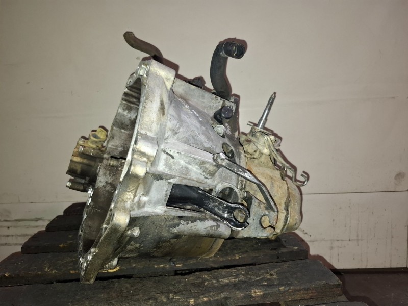 Recambio de caja cambios para peugeot partner (s2) 9hx referencia OEM IAM 20DM83  