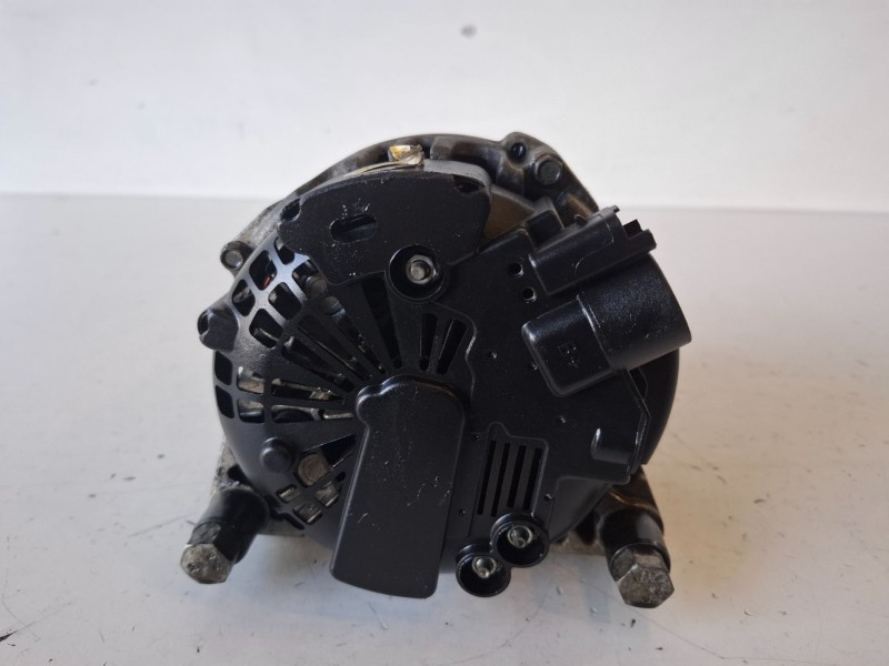 Recambio de alternador para peugeot partner (s2) 9hx referencia OEM IAM   