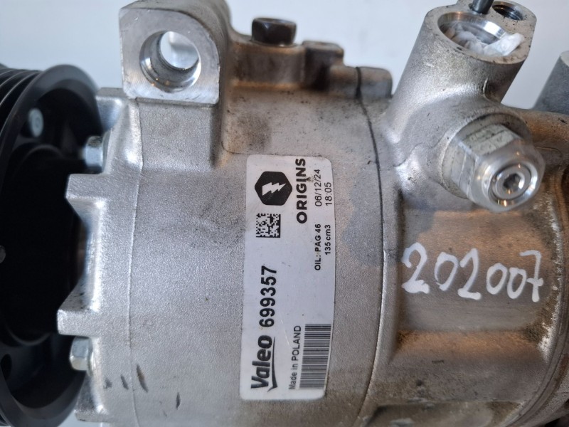 Recambio de compresor aire acondicionado para volkswagen golf v (1k1)(10.2003) bxe referencia OEM IAM 699357  