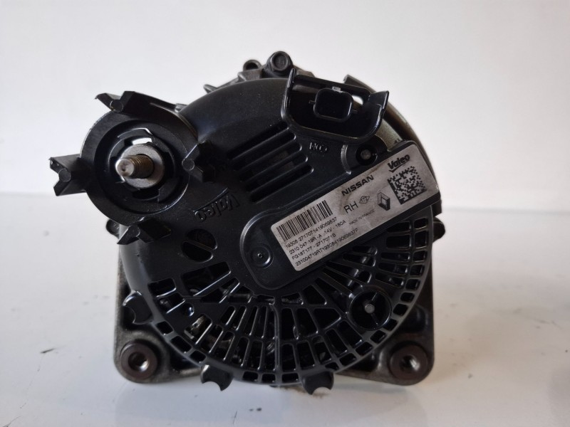 Recambio de alternador para dacia dokker referencia OEM IAM 231004719RA  