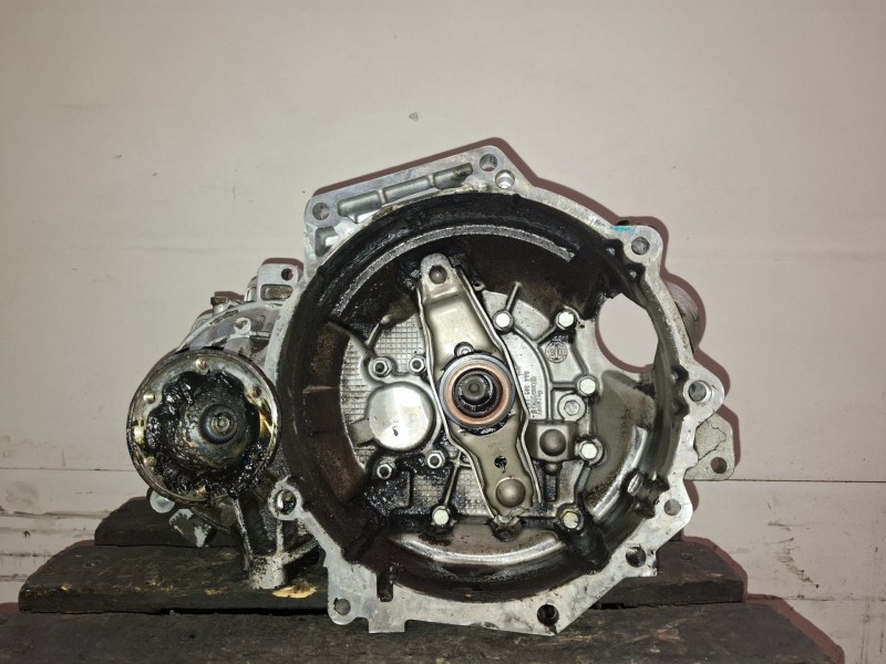 Recambio de caja cambios para volkswagen golf v (1k1)(10.2003) bxe referencia OEM IAM JCR  