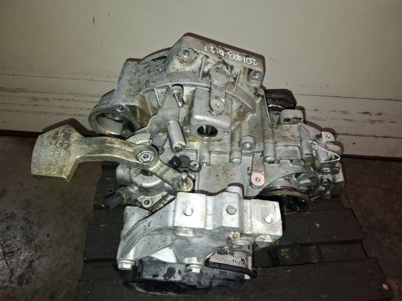 Recambio de caja cambios para volkswagen golf v (1k1)(10.2003) bxe referencia OEM IAM JCR  