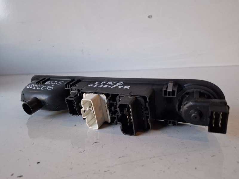 Recambio de mando elevalunas delantero izquierdo para renault espace iv (jk0) m9r740 referencia OEM IAM 8200857511  