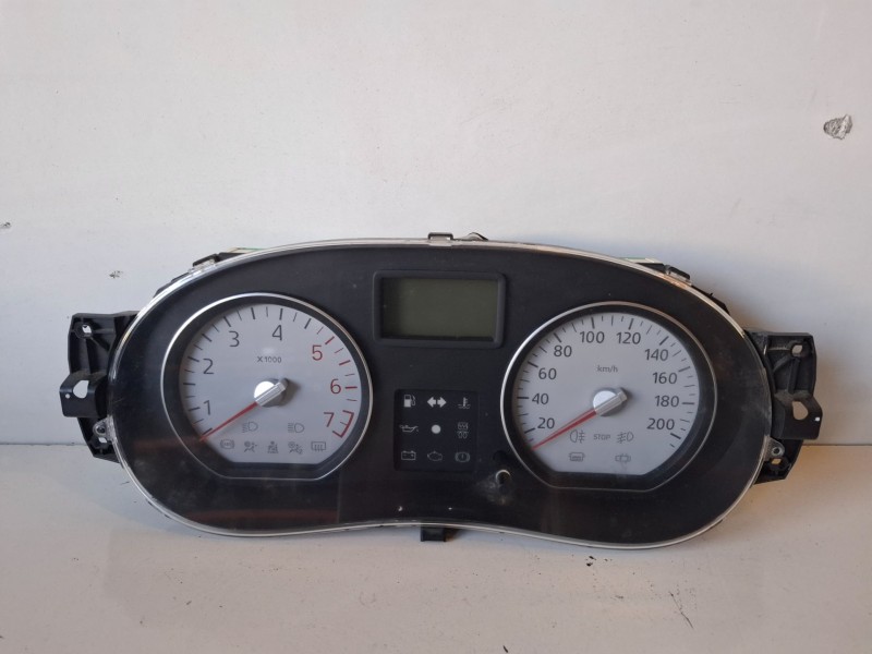 Recambio de cuadro instrumentos para dacia sandero k9k796 referencia OEM IAM 8200733629G  