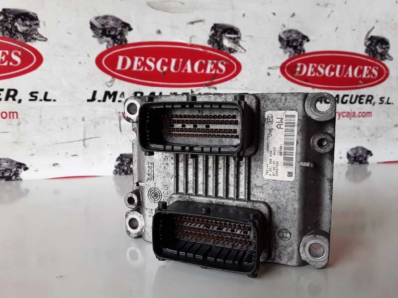 Recambio de centralita motor uce para opel corsa d referencia OEM IAM 0261208939/55557932  