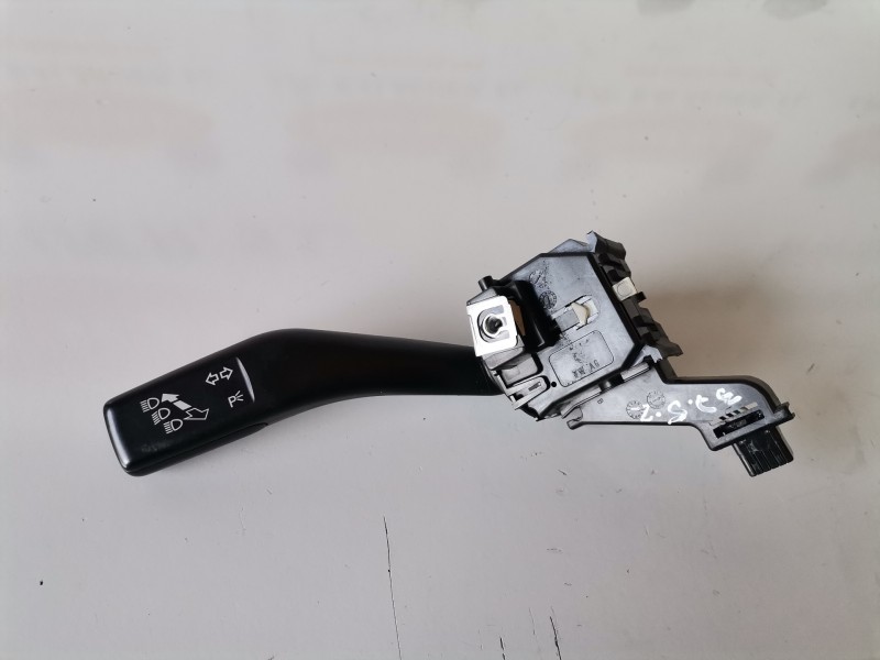 Recambio de mando luces para seat leon (1p1) bls referencia OEM IAM 1K0953513E  