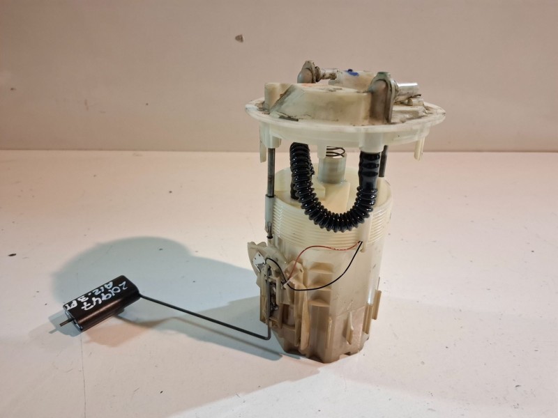 Recambio de aforador para renault megane ii grandtour k9k732 referencia OEM IAM 82002888080  