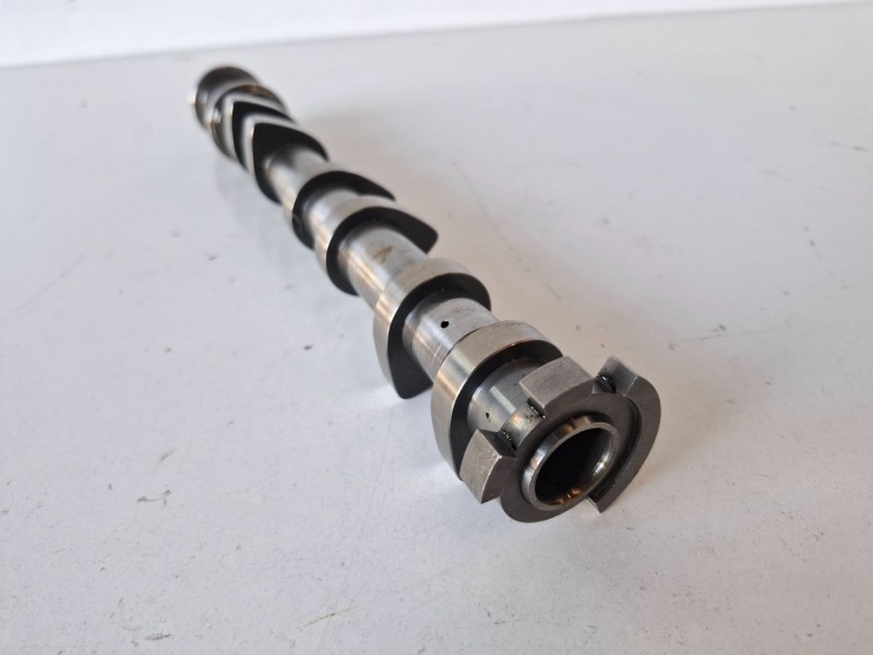 Recambio de arbol de levas para peugeot 208 hm05 referencia OEM IAM 98155821  
