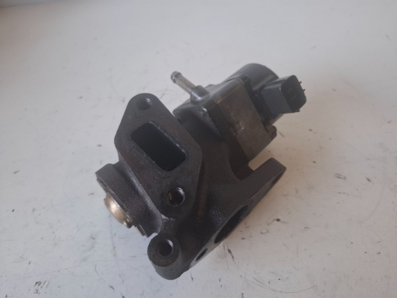 Recambio de valvula egr para nissan terrano ii (r20) zd30 referencia OEM IAM   