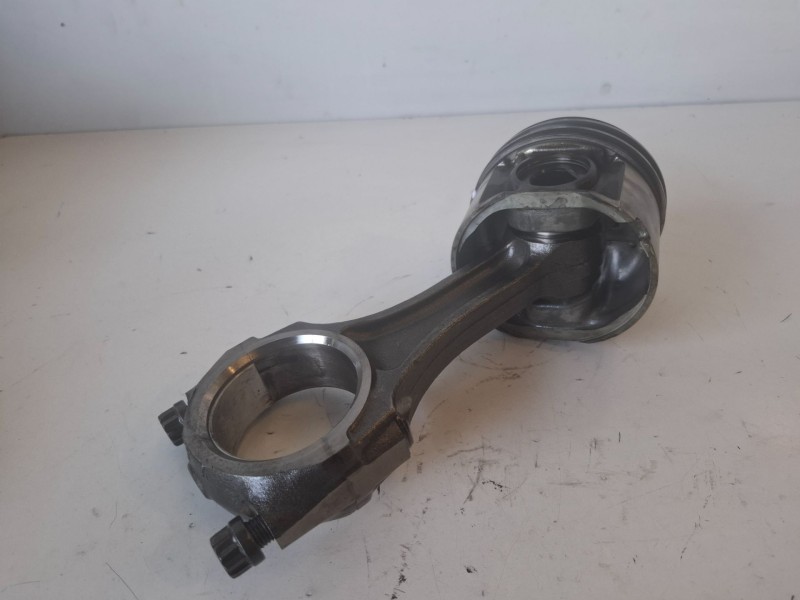 Recambio de piston para nissan terrano ii (r20) zd30 referencia OEM IAM   