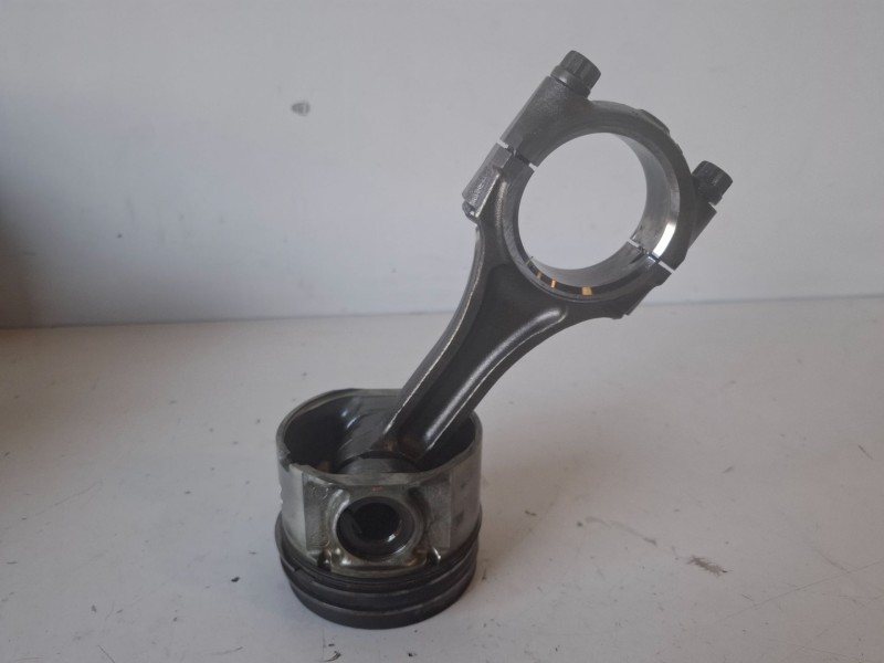 Recambio de piston para nissan terrano ii (r20) zd30 referencia OEM IAM   