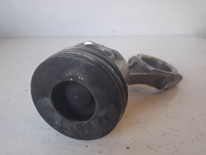 Recambio de piston para nissan terrano ii (r20) zd30 referencia OEM IAM   
