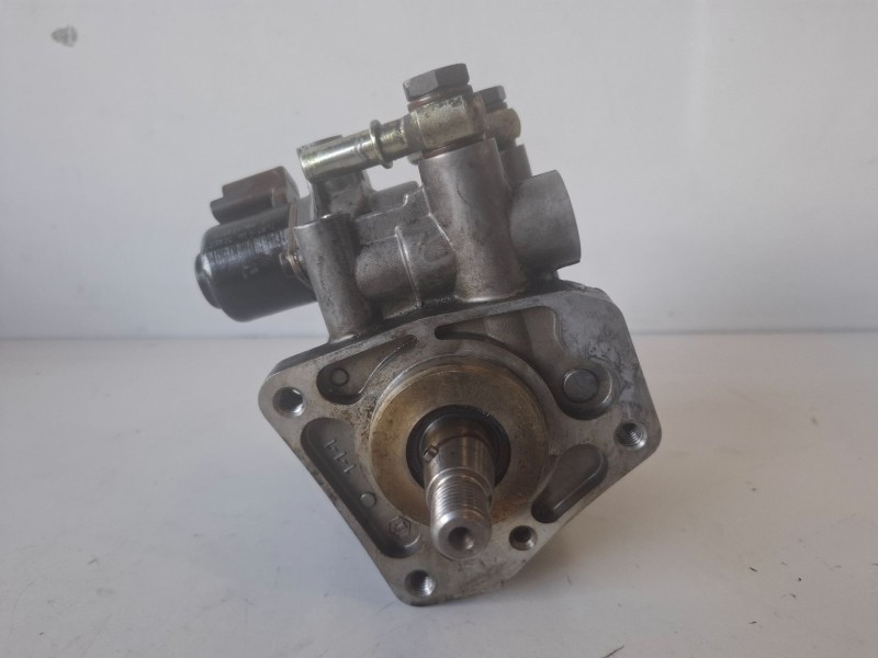 Recambio de bomba inyeccion para citroen c3 8hy referencia OEM IAM 9652615680  