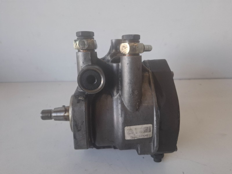 Recambio de bomba inyeccion para citroen c3 8hy referencia OEM IAM 9652615680  