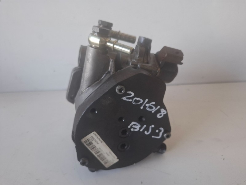 Recambio de bomba inyeccion para citroen c3 8hy referencia OEM IAM 9652615680  