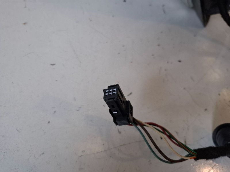 Recambio de retrovisor izquierdo para peugeot 5008 ah01 referencia OEM IAM   