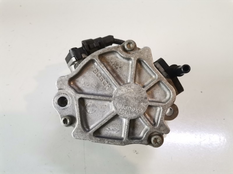 Recambio de depresor freno / bomba vacio para citroen ds4 9hr referencia OEM IAM 9684786780  