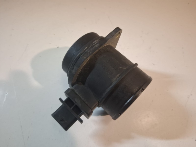 Recambio de caudalimetro para hyundai i20 (pb) d4fc referencia OEM IAM 9220930004  