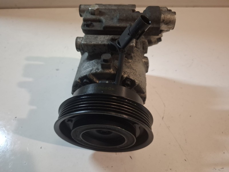 Recambio de compresor aire acondicionado para hyundai i20 (pb) d4fc referencia OEM IAM   
