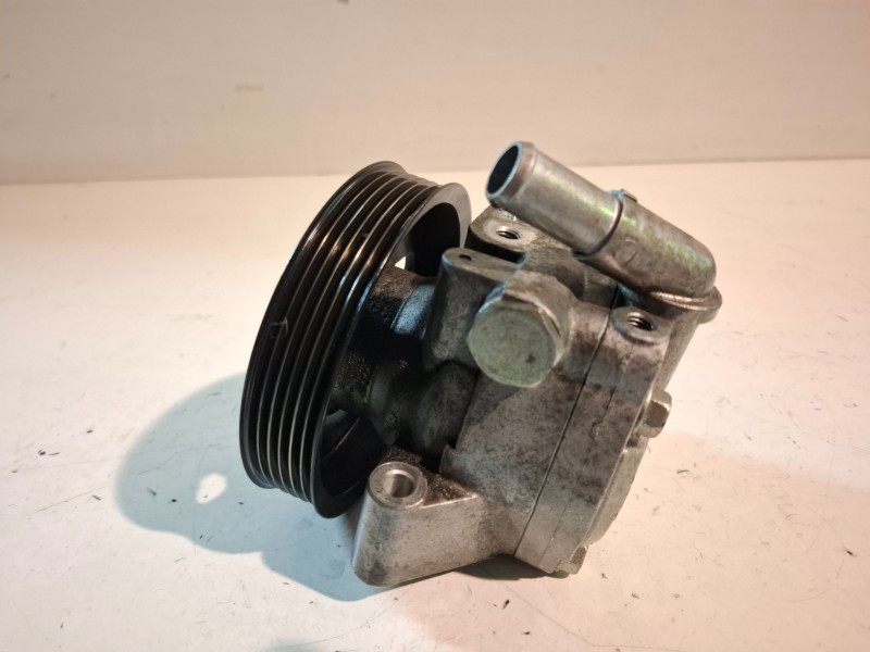 Recambio de bomba direccion para ford mondeo berlina (ca2) qxba referencia OEM IAM 6G913A696CD  