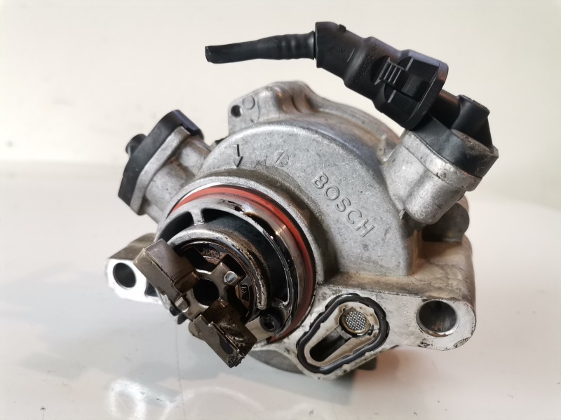 Recambio de depresor freno / bomba vacio para citroen ds4 9hr referencia OEM IAM 9684786780  