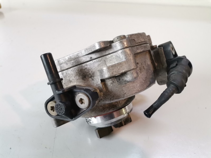 Recambio de depresor freno / bomba vacio para citroen ds4 9hr referencia OEM IAM 9684786780  
