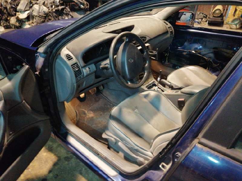 renault laguna ii (bg0) del año 2003