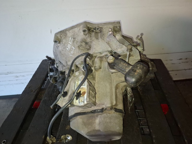 Recambio de caja cambios para citroen c3 8hx referencia OEM IAM 20CN33  